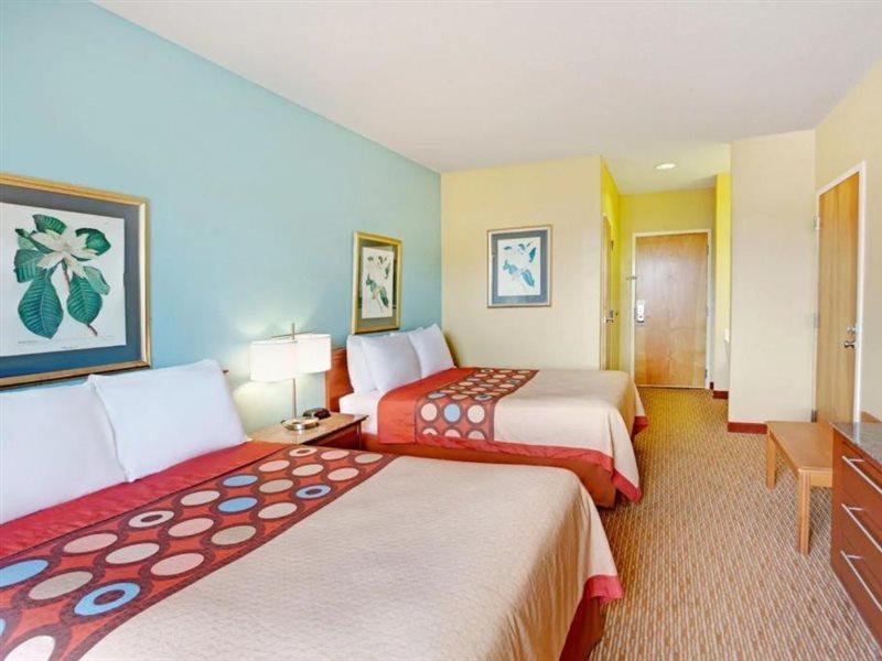 Hotel Super 8 By Wyndham Salisbury Extérieur photo